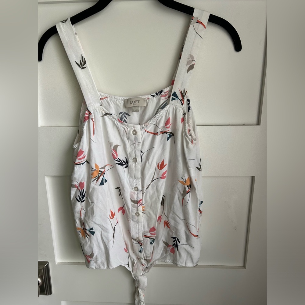 Loft Outlet floral, button-down tie front tank